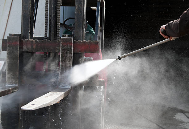 Best Roof Pressure Washing  in Fayetteville, NY