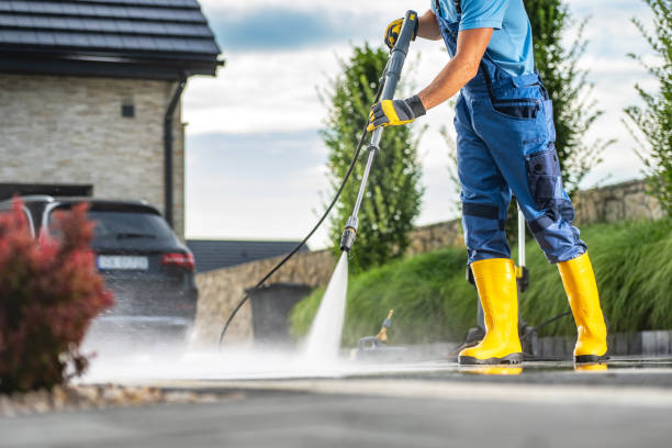 Why Choose Our Certified Pressure Washing Experts for Your Project Needs in Fayetteville, NY?